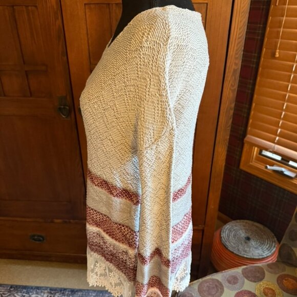 Pullover Cotton/Acrylic Sweater with Lace Hem - Picture 4 of 8